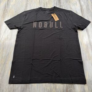 NOBULL Large Shirt